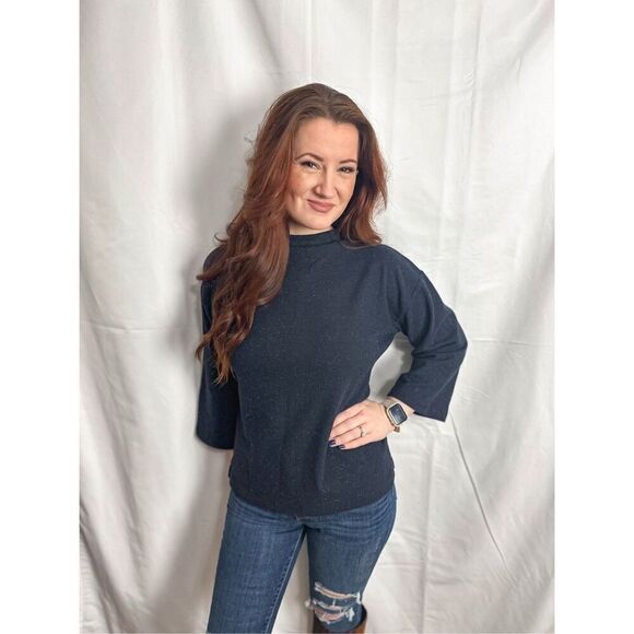 Banana Republic Sweater - Picture 11 of 14